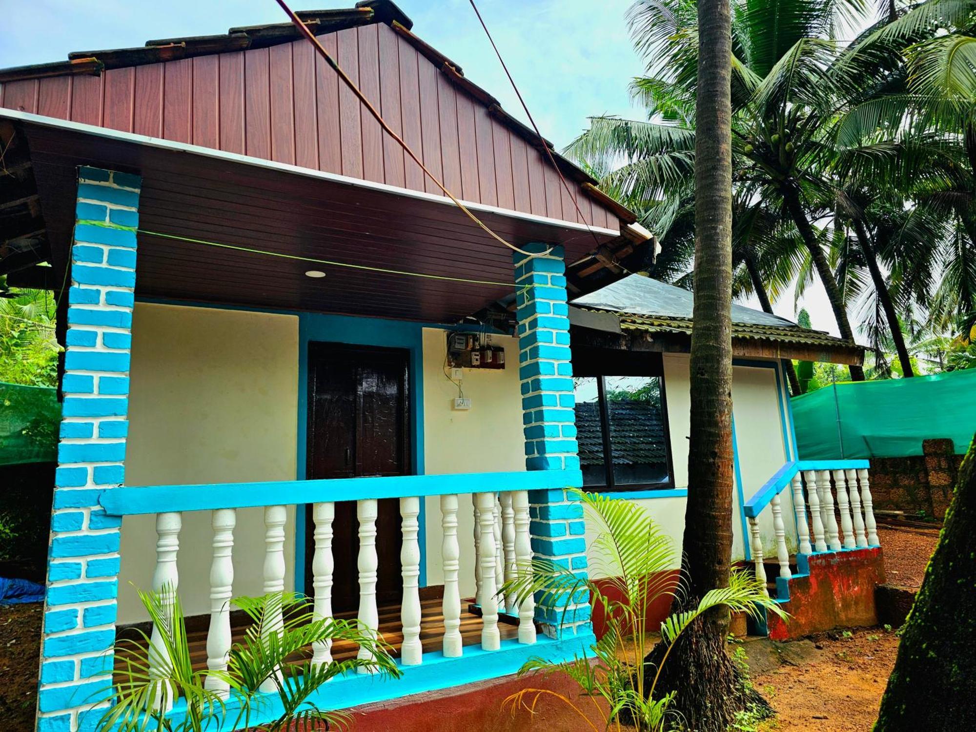 The Beachwalk Stay - Your Pathway To The Beach Gokarna  Exterior photo
